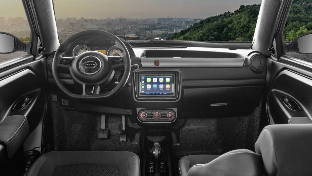 MICROCAR M.GO X interieur